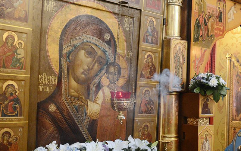 Казанська ікона Божої Матері