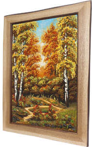 Картина из янтаря «Дорога в лесу». 