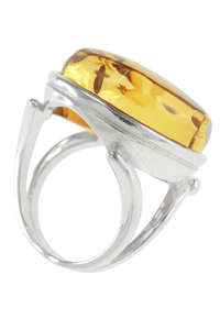 Перстень зі срібла і бурштину «Даяна»