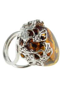 Кольцо из серебра и янтаря «Тара»