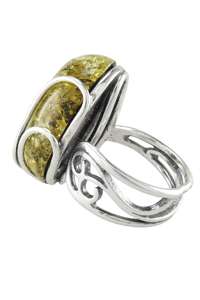 Перстень з зелено-жовтим бурштином «Луіза»