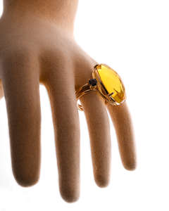 Перстень срібний з бурштином та позолотою «Нанні»