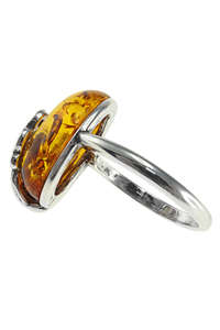 Бурштиновий перстень зі сріблом «Камелія»