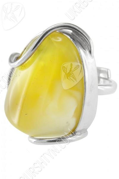 Кольцо с янтарем в серебре «Кларинс»