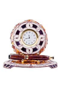 Круглые янтарные часы на подставке