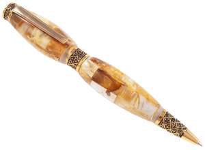 Шариковая ручка из пластин янтаря
