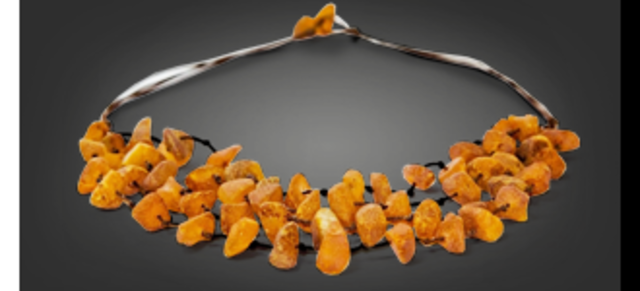 Ювелирные изделия из янтаря