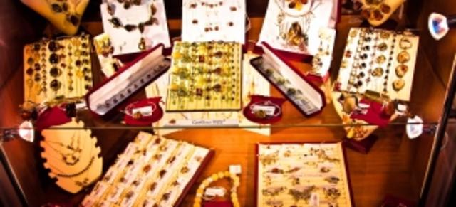 Как выбрать украшения в ювелирном магазине?