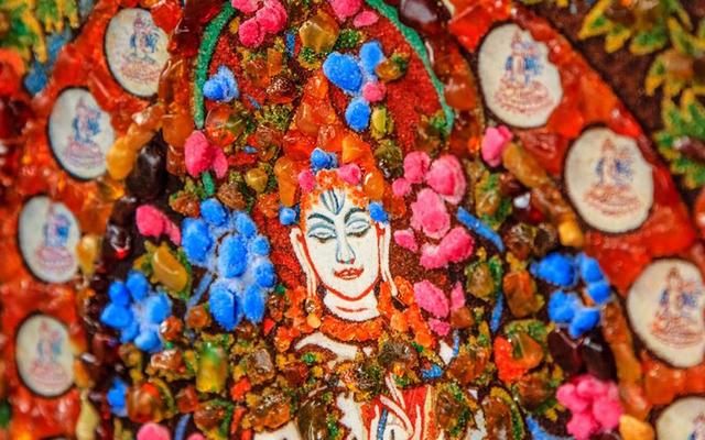 Как создаются буддистские картины: особенности и специфика рисунков тханка