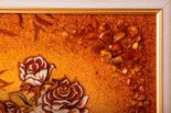 Букет роз - янтарная картина