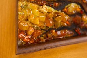 Панно «Тигр у водопада»