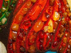 Панно «Божество-защитник Ачала»