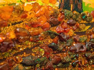 Картина из янтаря «Березы и река».