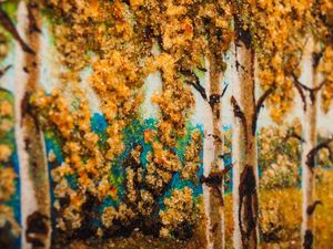 Картина из янтаря «Березовая роща и река»