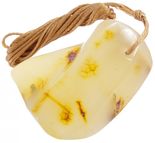 Янтарный кулон