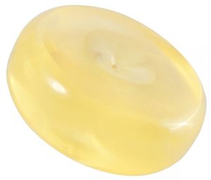 Кулон з полірованого бурштину в формі кільця