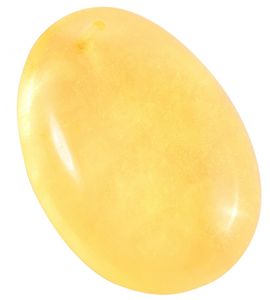 Кулон из полированного янтаря объемной овальной формы