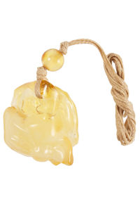 Янтарный кулон «Роза»