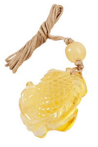 Кулон из янтаря «Рыбка»