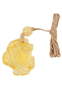 Кулон из янтаря «Рыбка»