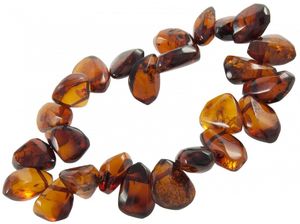 Браслет из каплевидных камней