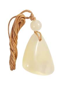 Кулон трикутноподібної форми з кулькою бурштину