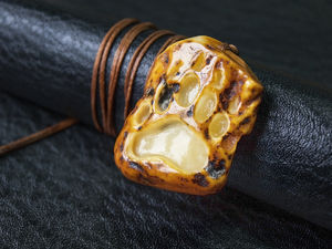 Кулон-оберег «Медвежья лапа»