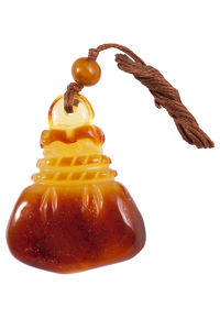 Кулон из янтаря «Мешочек»