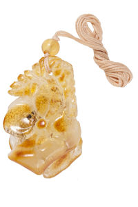 Кулон из янтаря «Роза»