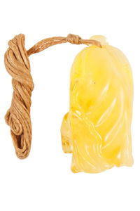 Янтарный кулон «Капуста»