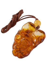 Бурштиновий кулон «Троянда»