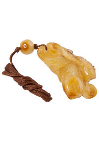 Кулон из янтаря «Рыбы»