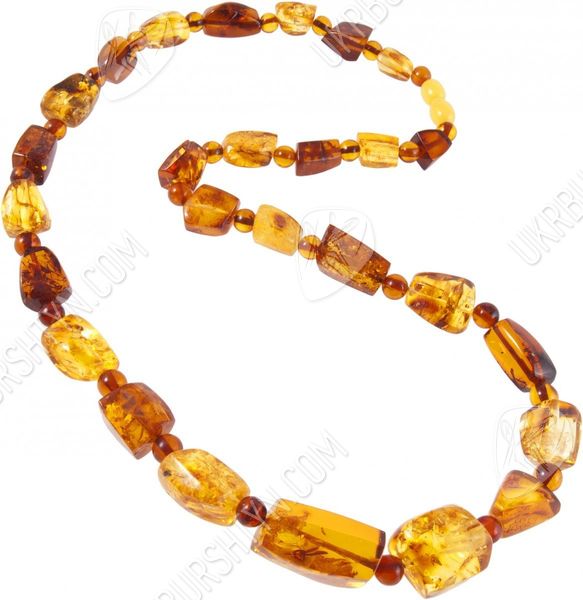 Бурштинове намисто з чергуванням фігурних каменів і кульок