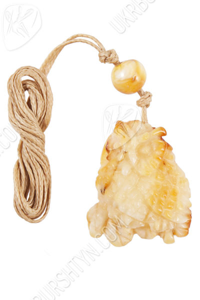 Кулон резьбленный из янтаря «Сова»