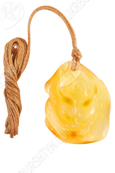 Янтарный резьбленный кулон «Роза»