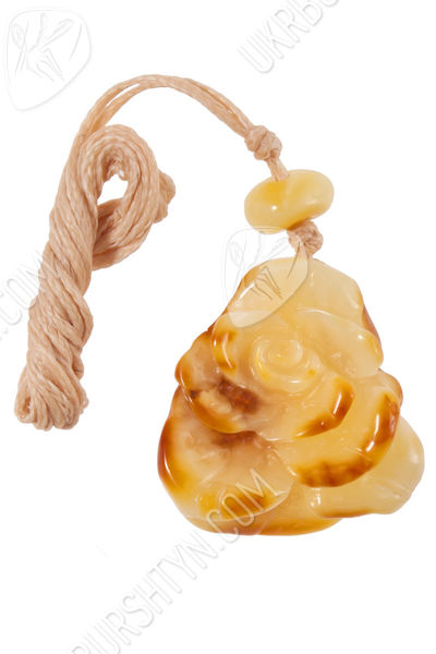 Янтарный кулон «Роза»