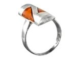 Кольцо из янтаря и серебра