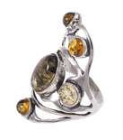 Фигурное кольцо из серебра и янтаря