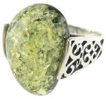 Кольцо с янтарем зеленого оттенка