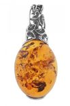 Кулон з бурштиновим кабошоном в срібній оправі «Політ метеликів»