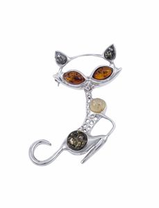 Авторская брошь «Кошечка»