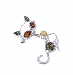 Авторская брошь «Кошечка»