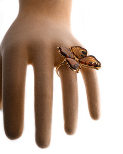 Перстень срібний з бурштином та позолотою «Метелик»