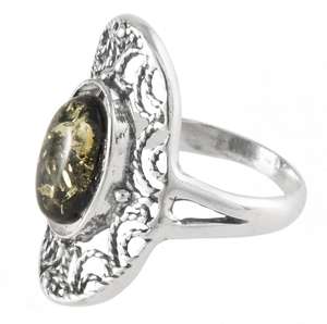Каблучка-перстень з бурштиновим каменем