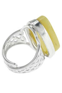 Перстень зі срібла і бурштину «Ларіна»