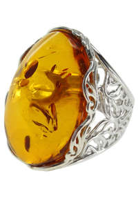 Кольцо из серебра и янтаря «Юнона»