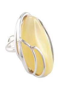 Кольцо со светлым янтарем в серебре «Джейн»