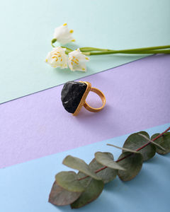 Каблучка срібна з бурштином «Розанна»