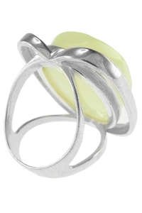 Серебряное кольцо с камнем янтаря «Любава»