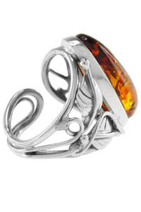 Серебряное кольцо с янтарем «Теона»